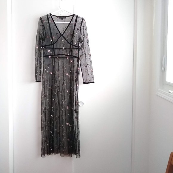 vintage y2k sheer mesh maxi long sleeve dress NWOT 🎈HOST PICK🎈 - Picture 1 of 13
